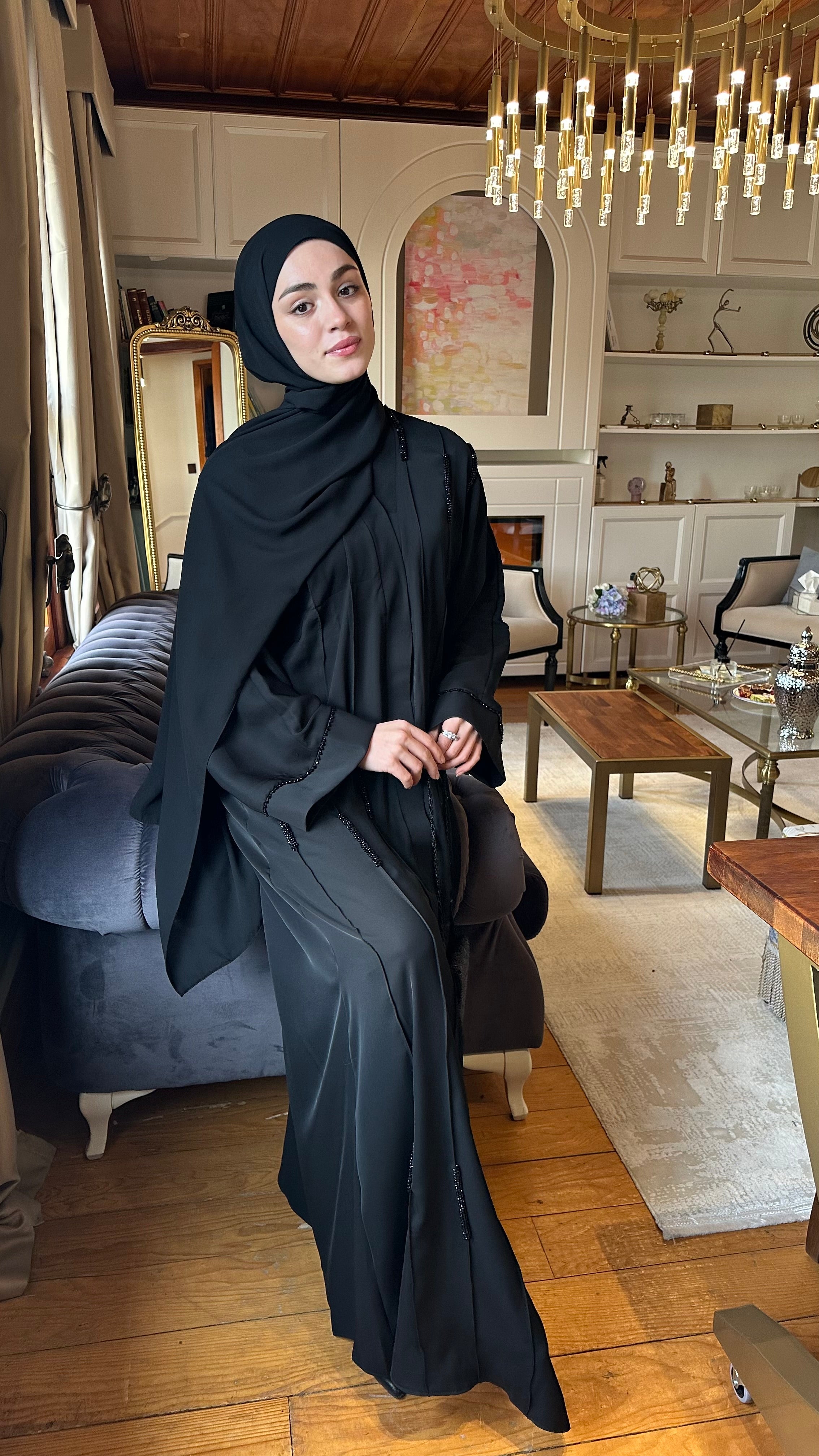 Lina taş işlemeli abaya