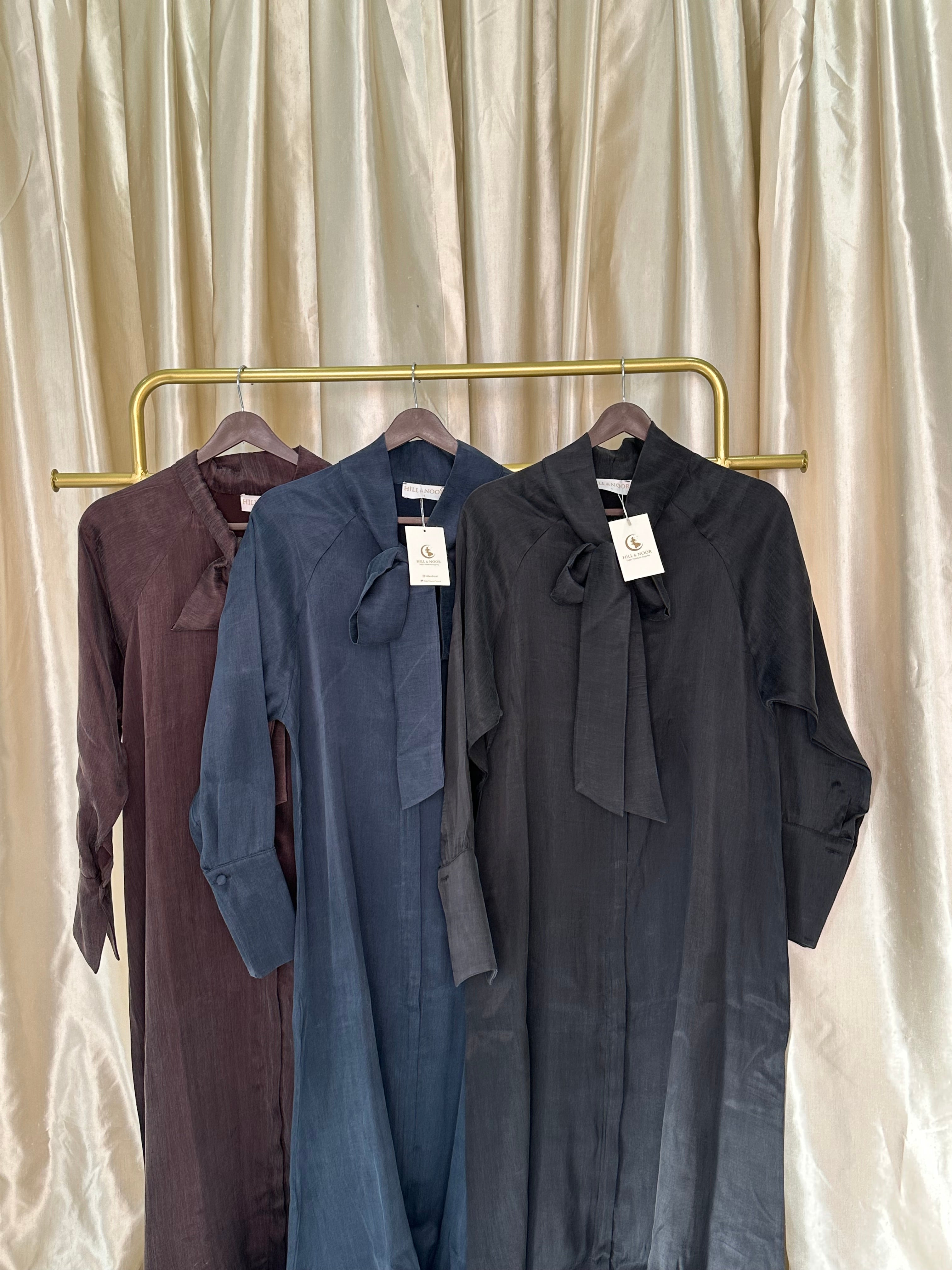 Arya Ferace (lacivert)