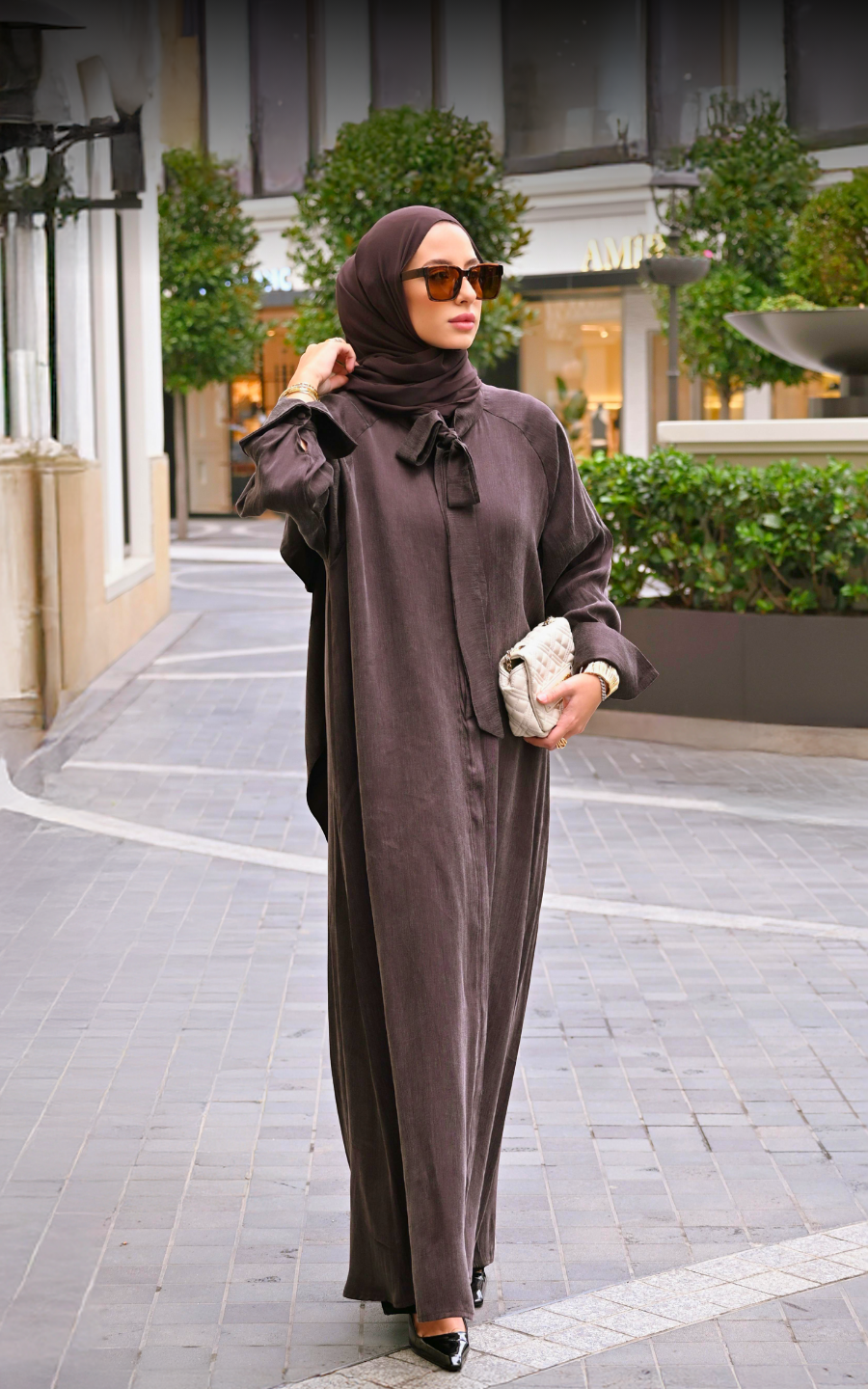 1 krem 1 siyah 1 kahve ferace